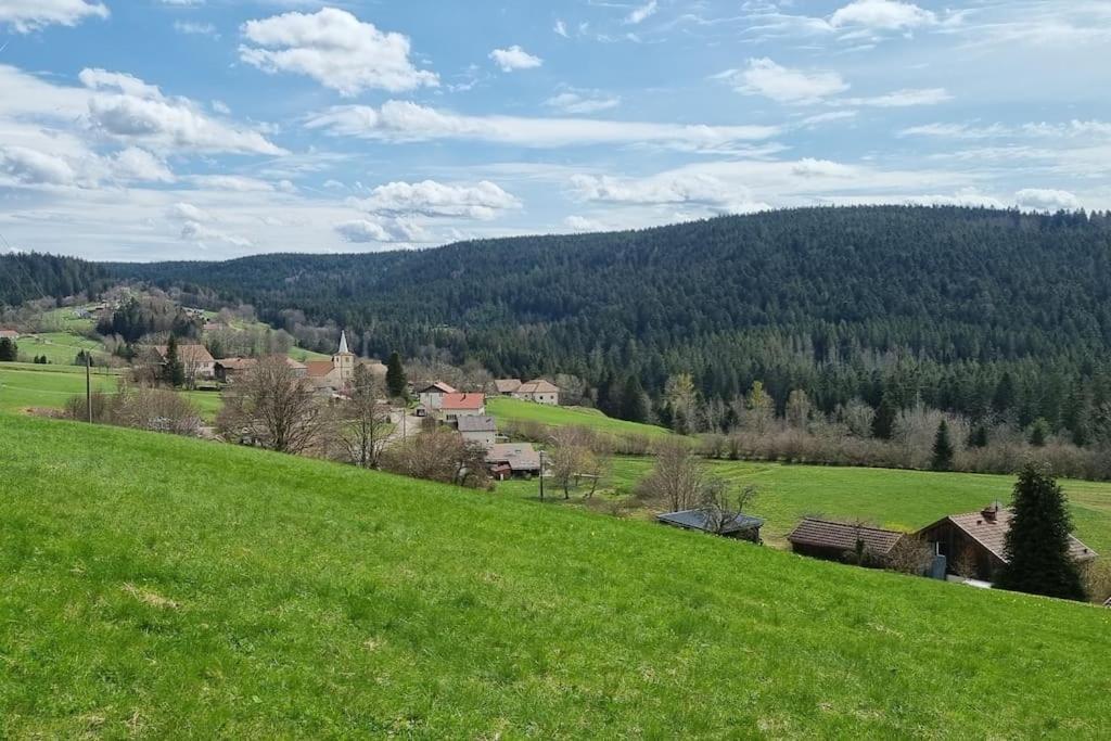 Le Grenier De Jules Et Marguerite Vila Liézey Exterior foto